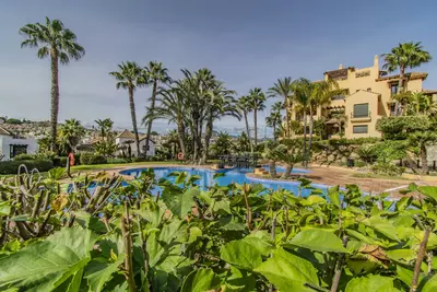 Middle Floor Apartment in Atalaya