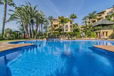 Middle Floor Apartment in Atalaya