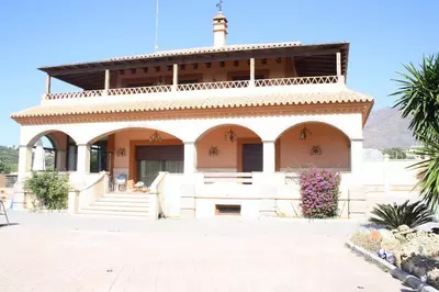 Finca - Cortijo in Estepona