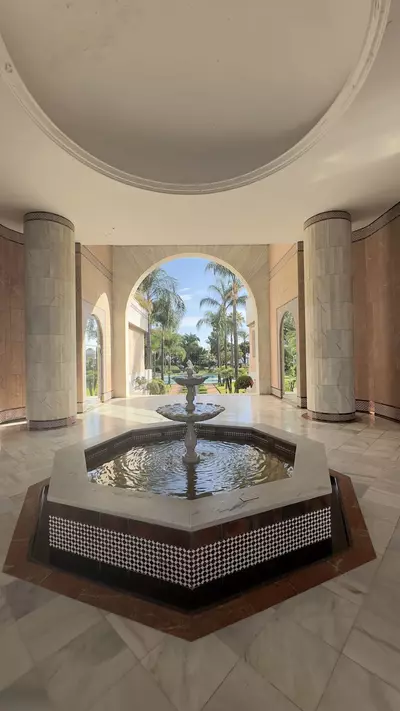 Middle Floor Apartment in Puerto Banús