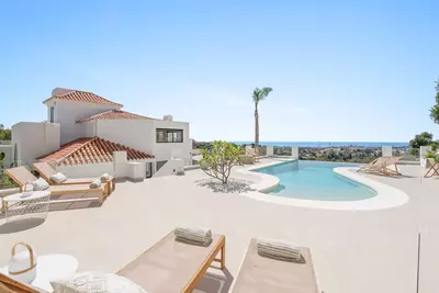 Detached Villa in Nueva Andalucía
