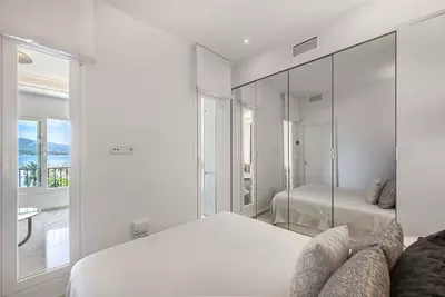 Top Floor Apartment in Puerto Banús