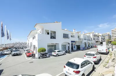 Top Floor Apartment in Puerto Banús
