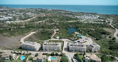 Middle Floor Apartment in Estepona