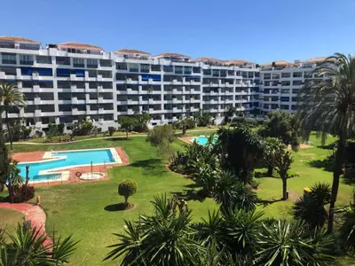 Middle Floor Apartment in Puerto Banús