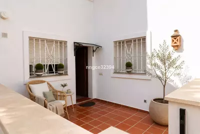 Ground Floor Apartment in Nueva Andalucía