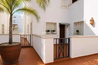 Ground Floor Apartment in Nueva Andalucía