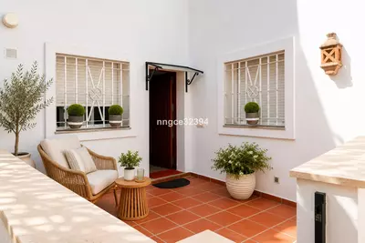 Ground Floor Apartment in Nueva Andalucía