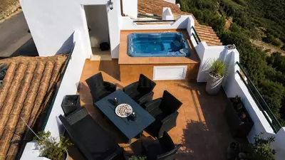 Semi-Detached House in Casares
