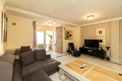 Middle Floor Apartment in Elviria