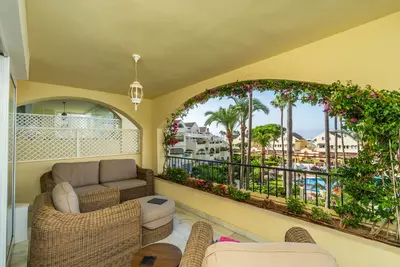 Middle Floor Apartment in Elviria