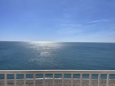 Top Floor Apartment in Casares Playa