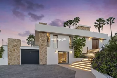 Detached Villa in Guadalmina Alta
