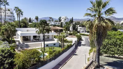 Detached Villa in Guadalmina Alta