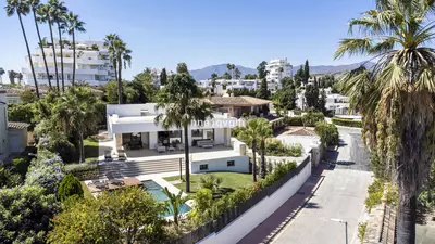 Detached Villa in Guadalmina Alta