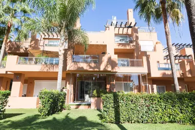 Ground Floor Apartment in Nueva Andalucía