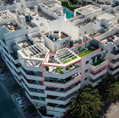 Penthouse in Estepona