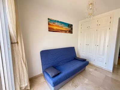 Middle Floor Apartment in Manilva