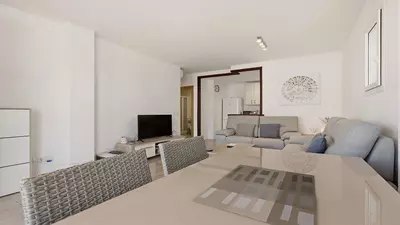 Middle Floor Apartment in Manilva