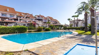 Middle Floor Apartment in Manilva
