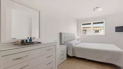 Middle Floor Apartment in Manilva
