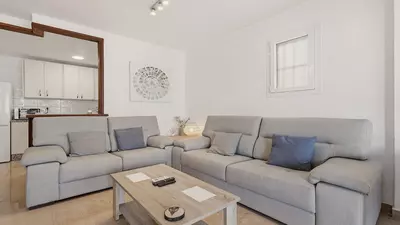 Middle Floor Apartment in Manilva
