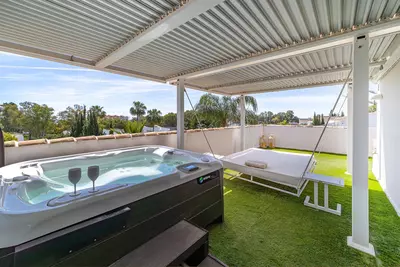 Detached Villa in Atalaya