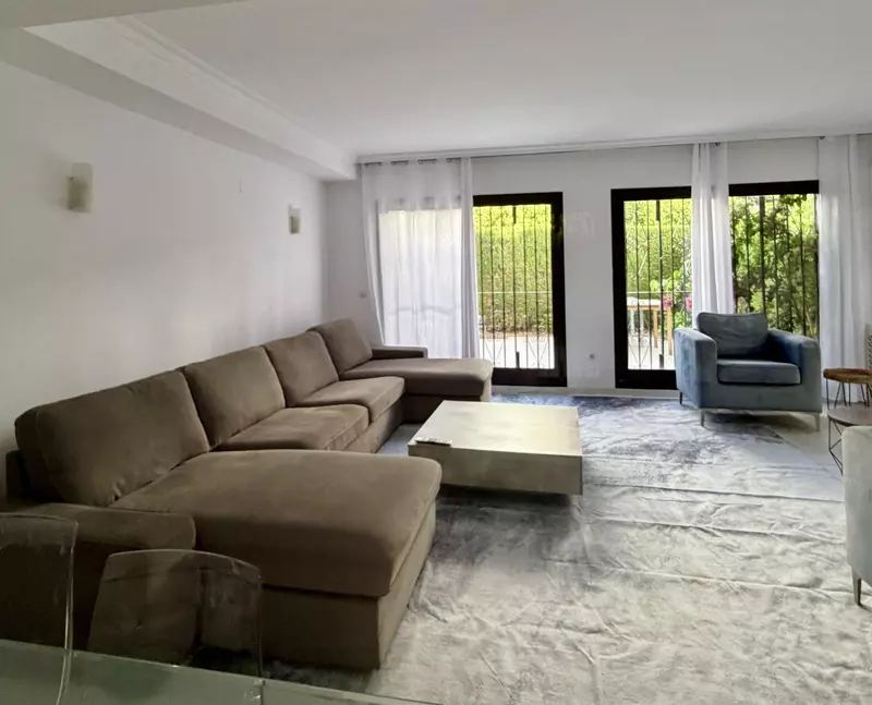 Townhouse in Guadalmina Baja