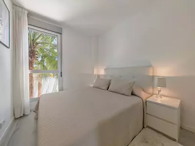 Middle Floor Apartment in Cancelada