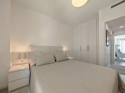 Middle Floor Apartment in Cancelada