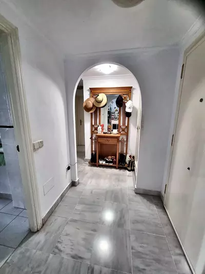 Middle Floor Apartment in Nueva Andalucía