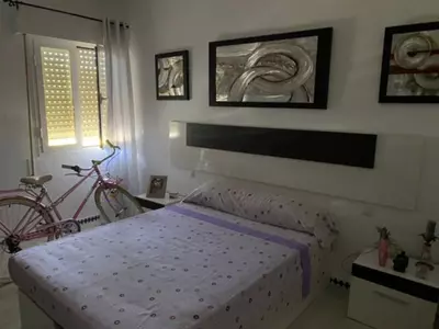 Middle Floor Apartment in Estepona