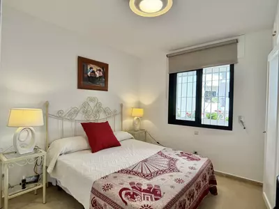 Middle Floor Apartment in Nueva Andalucía