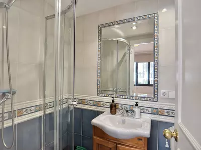 Middle Floor Apartment in Nueva Andalucía