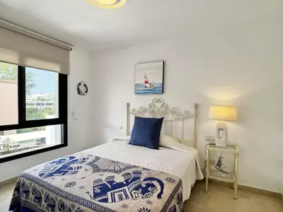 Middle Floor Apartment in Nueva Andalucía