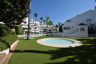 Ground Floor Apartment in Río Real