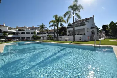 Ground Floor Apartment in Río Real