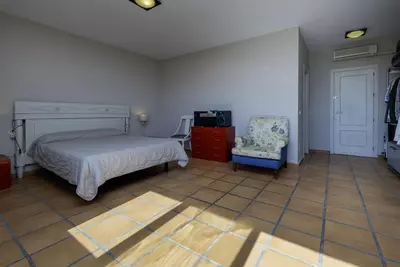 Semi-Detached House in Artola