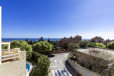 Semi-Detached House in Artola