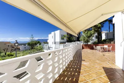 Semi-Detached House in Artola