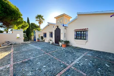 Detached Villa in Estepona
