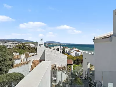 Semi-Detached House in Estepona