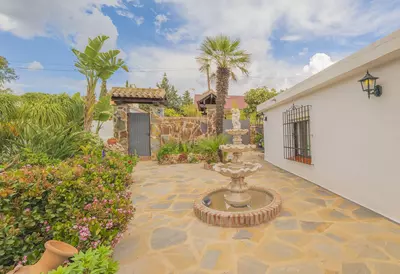 Detached Villa in Las Chapas