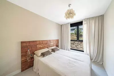 Middle Floor Apartment in Estepona
