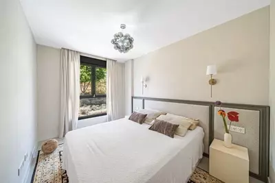 Middle Floor Apartment in Estepona