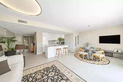 Middle Floor Apartment in Estepona