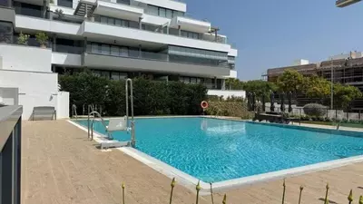 Middle Floor Apartment in Estepona