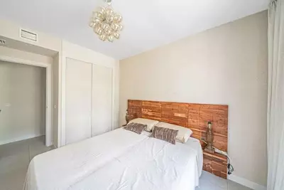 Middle Floor Apartment in Estepona