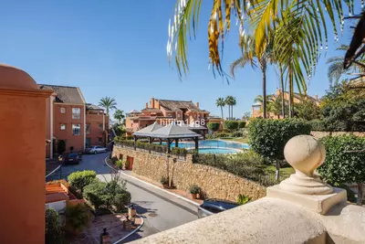 Penthouse in Nueva Andalucía