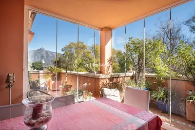 Penthouse in Nueva Andalucía